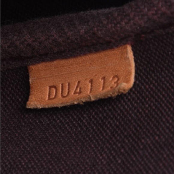 Rare Louis Vuitton Favorite MM Monogram Crossbody - Authentic w/ Receipt - Picture 6 of 13